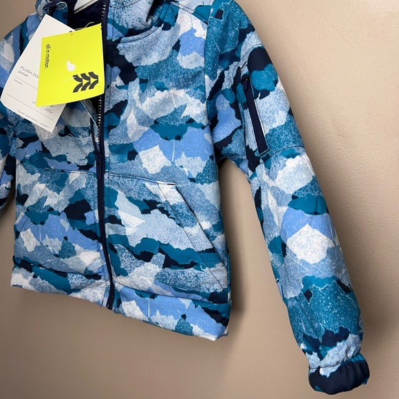 NWT Boys' Softshell Jacket - All In Motion - Picture 3 of 5